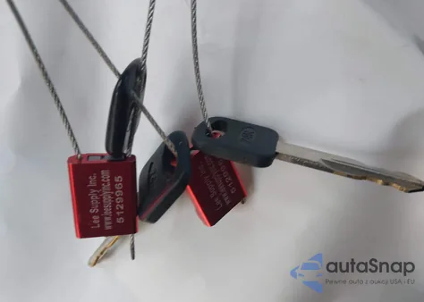 2006 Ford Econoline E150 Van from USA, damaged, VIN 1FTRE14WX6HA14964